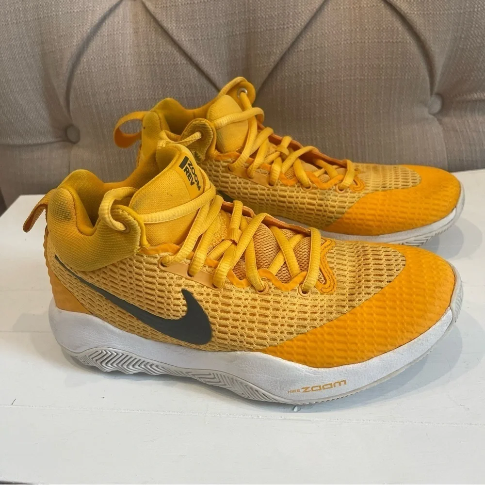 NIKE ZOOM REV TB Gold Orange Yellow Kids size 4.5